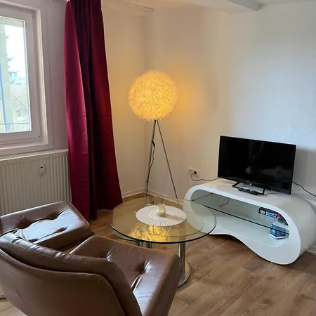 Retro Und Gemuetlichkeit Im Fachwerkhaus - 2 Schlafzimmer, Wohnzimmer, Parkplatz, Balkon - W3 Wolfhagen