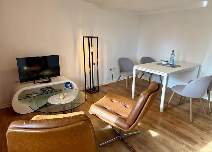 Retro Und Gemuetlichkeit Im Fachwerkhaus - 2 Schlafzimmer, Wohnzimmer, Parkplatz, Balkon